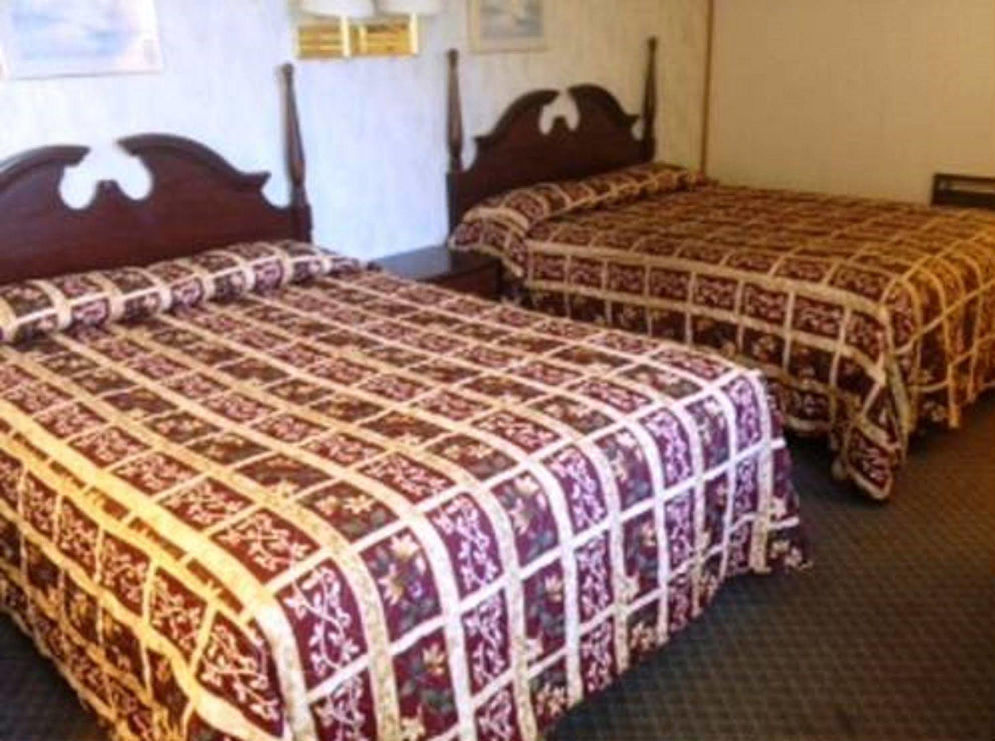 Thunderbird Motel Bishop Exterior photo